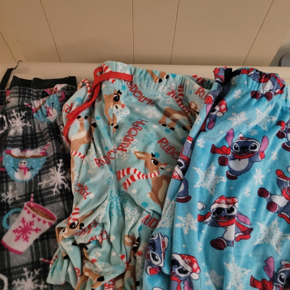 3 pairs of pajama pants. 3x and 2 x